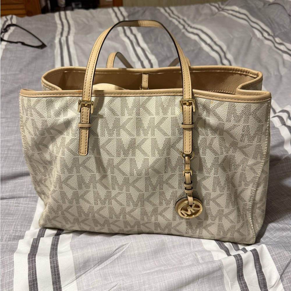 Michael Kors Tote